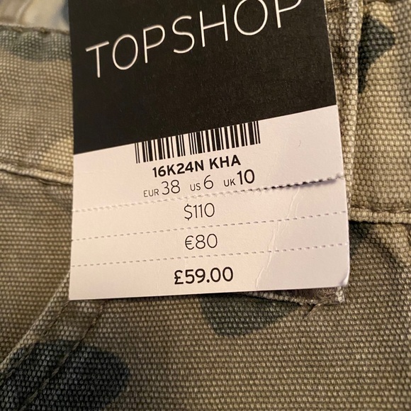 Topshop Convertible Camo Pants/Shorts - Picture 4 of 4